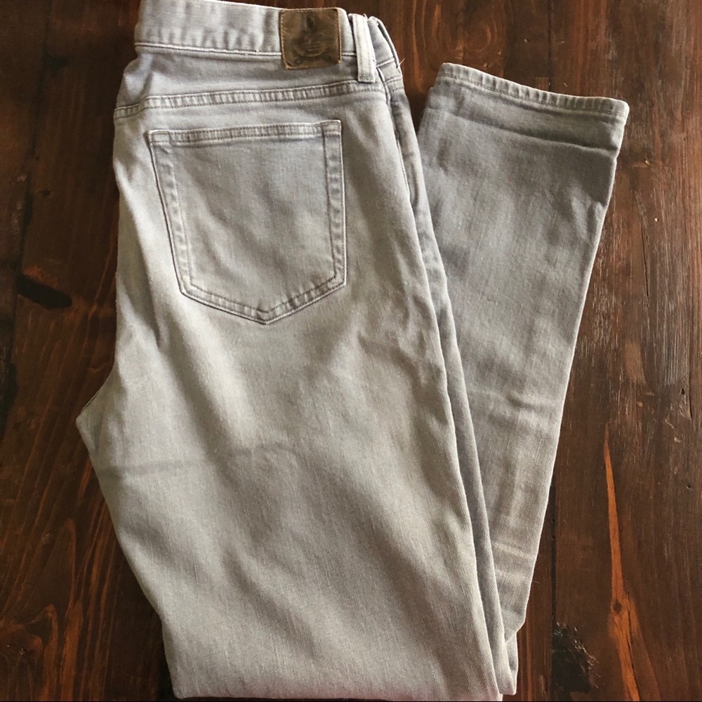 Ralph Lauren Gray Straight Leg Jean Size 32